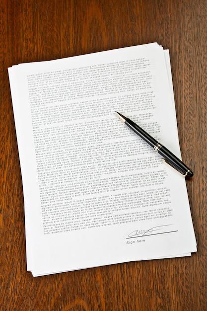 How do you write an assignment heading? 