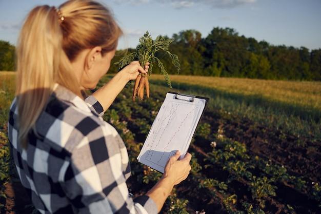 What is a field study report? 