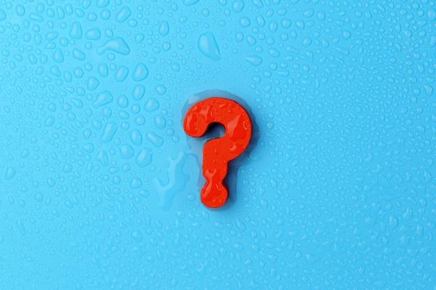 How do you answer a problem question in criminal law? 