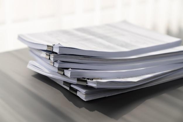 Are research papers double spaced? 