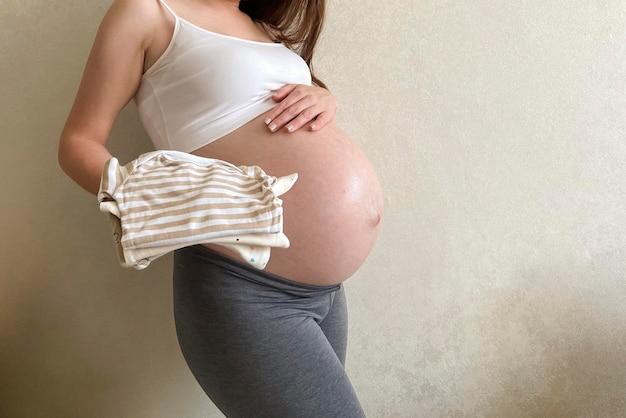 Was bones really pregnant in Season 10? 