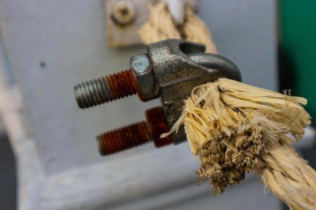 Can any screw be used for grounding? 