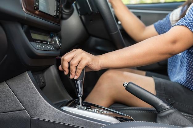 Can I change steering wheel from right to left? 