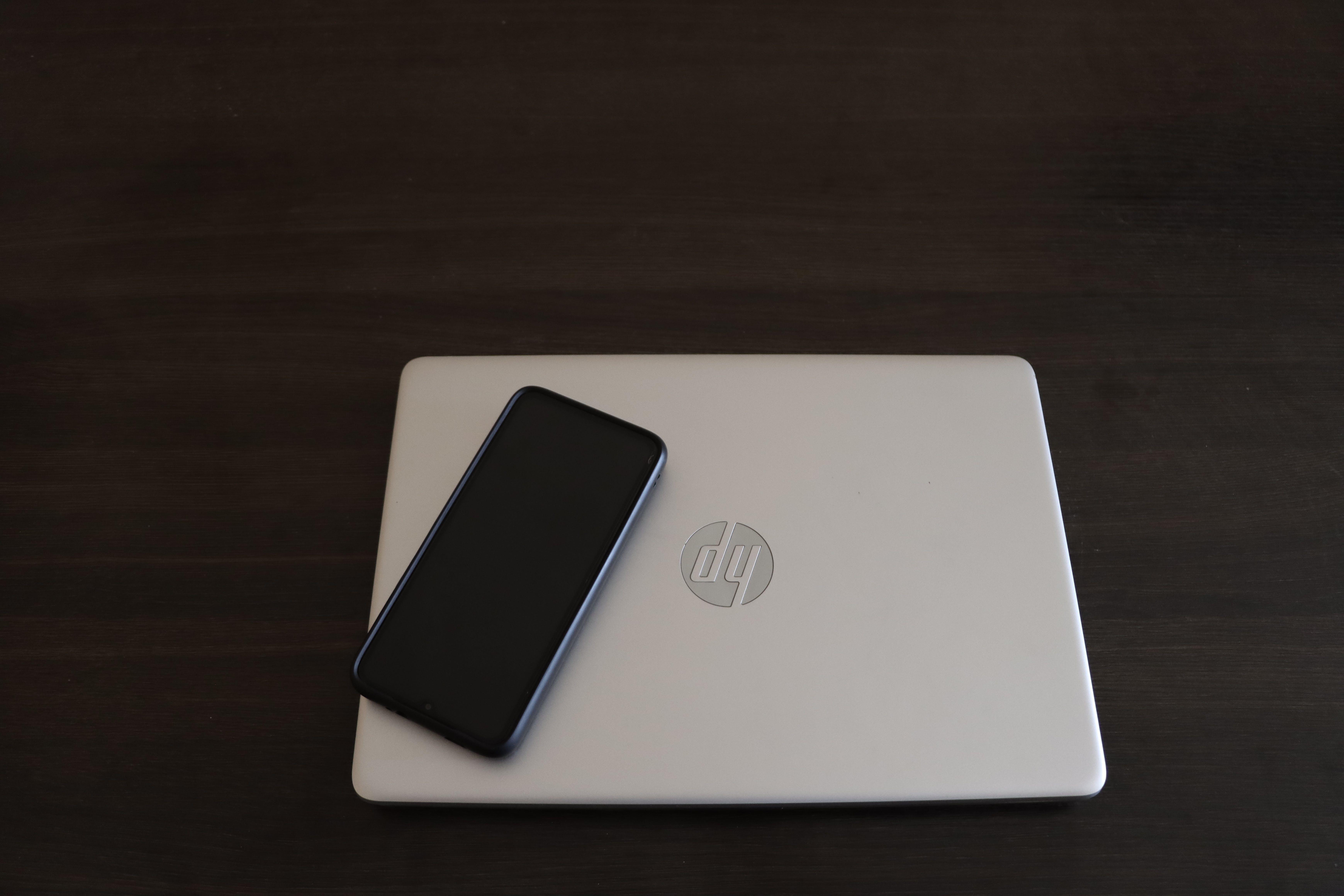 Can I put a graphics card in my HP Pavilion? 