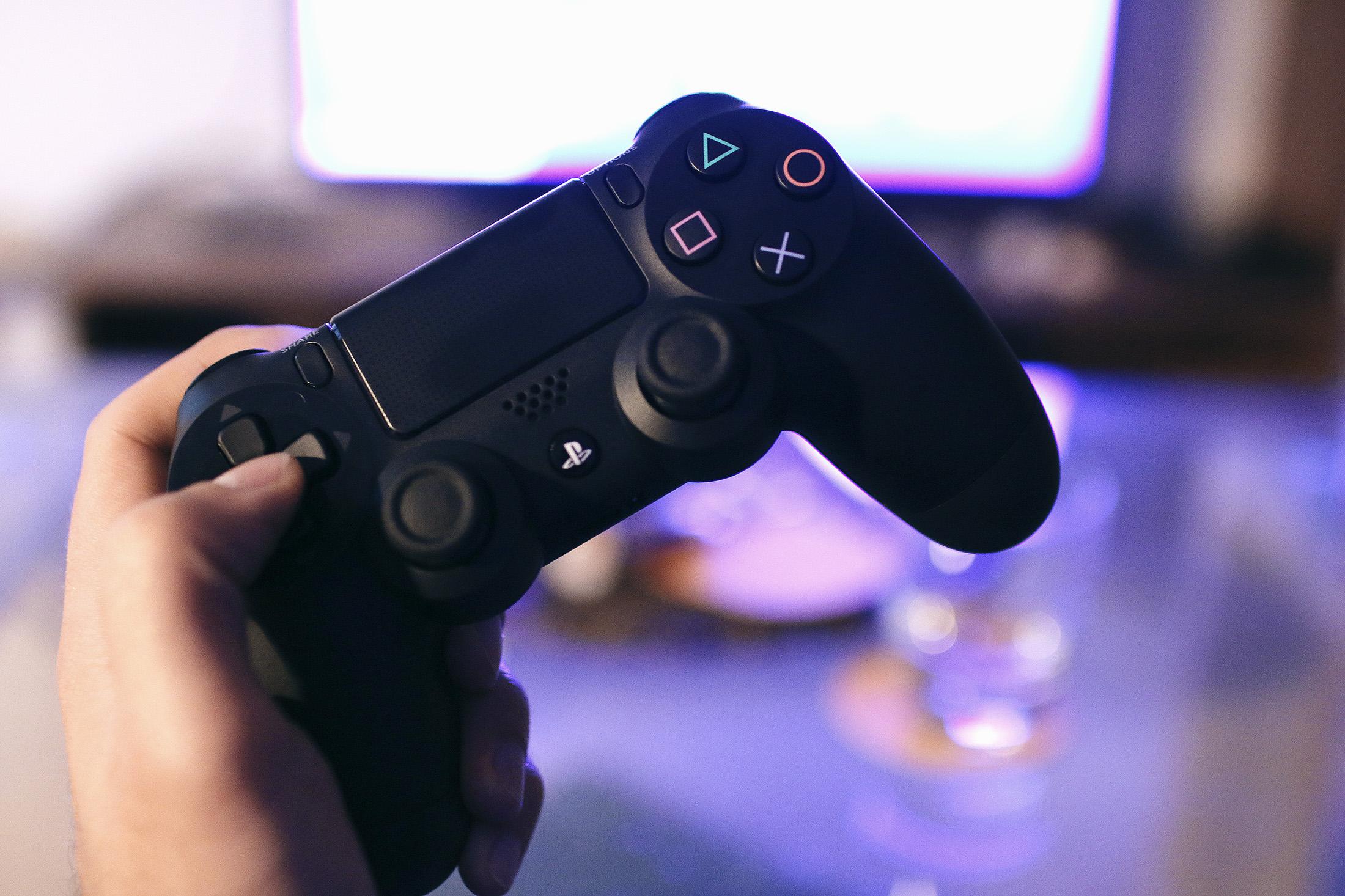 Can you download GTA Mods on PS4? 