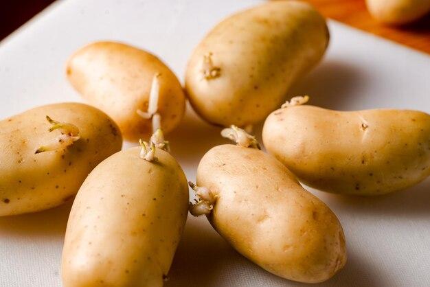 Can you eat potatoes with an upset stomach? 