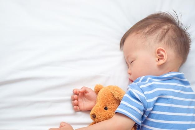 Can you give a child Zyrtec and cough medicine at the same time? 