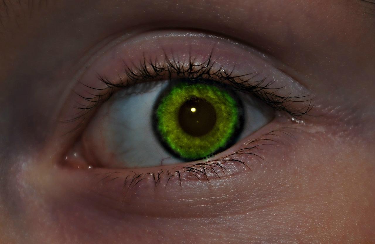 Can you lighten your eye color with honey? 