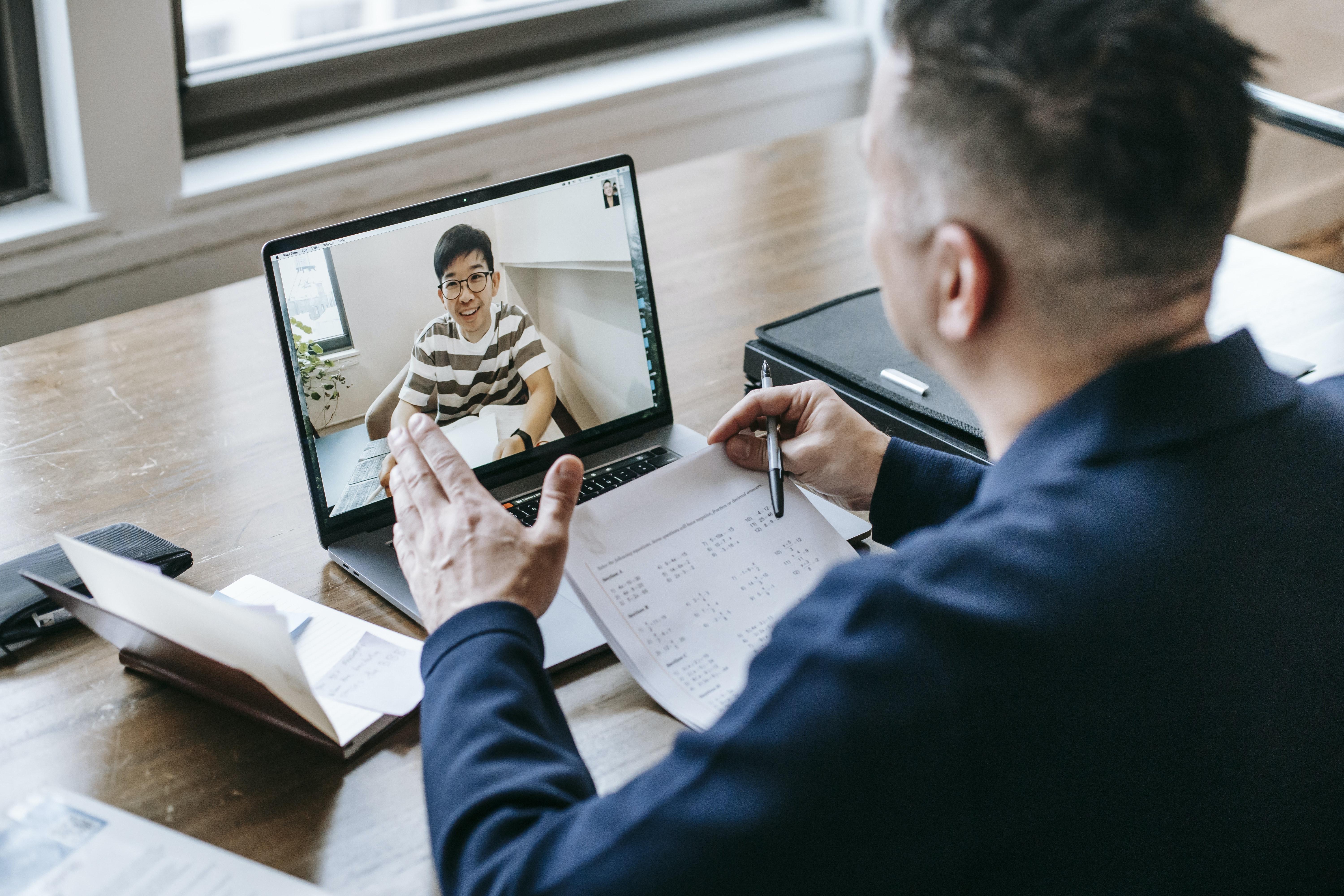 Can you pay someone to take your online class? 