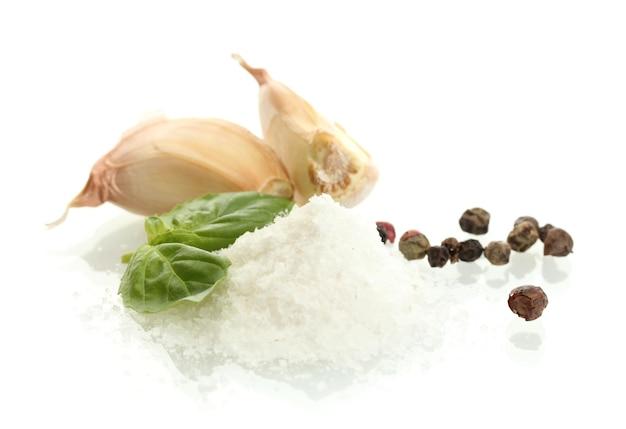 Can you substitute garlic powder for minced garlic? 