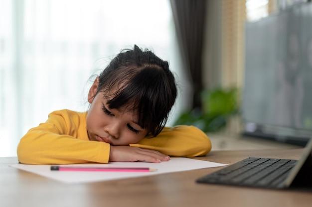 Can you upload documents to Class Dojo? 