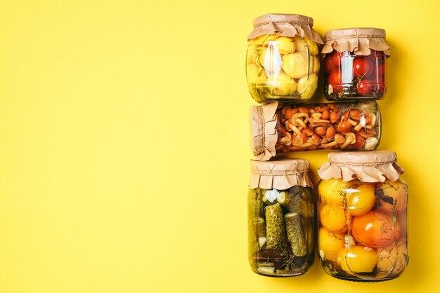 Can you use iodized salt for canning? 