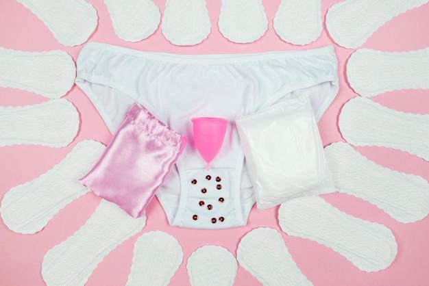 Can you wear diapers on your period? 