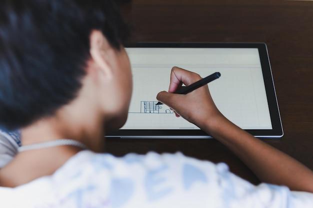 Can you write on Amazon Fire tablet? 
