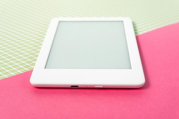 Can you write on Kindle Fire with a stylus? 