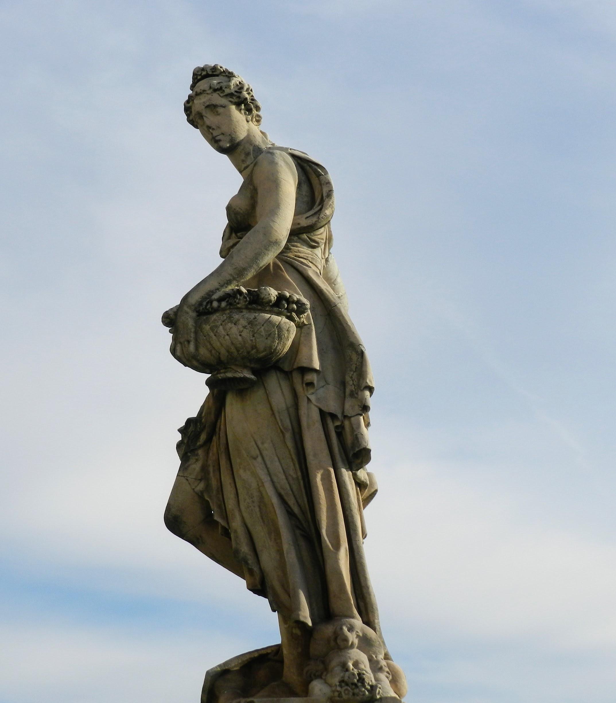 What are the basic beliefs of Confucianism? 
