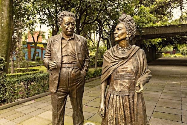 Did Diego Rivera and Frida Kahlo have children? 