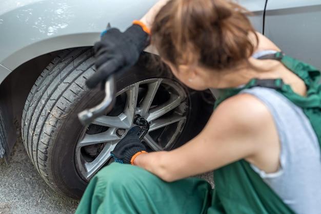 Do I need to buy new TPMS with new tires? 