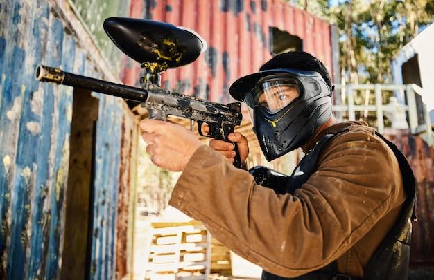 Do paintball guns need orange tips? 