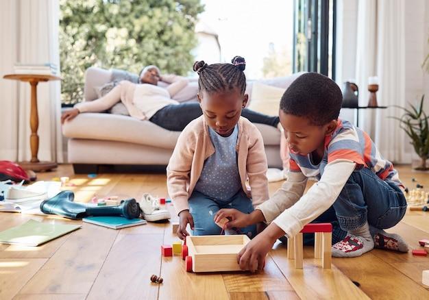 Do teachers assistants get paid during summer? 
