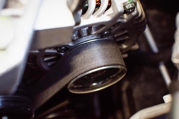 Does a Honda CRV have a timing belt or chain? 