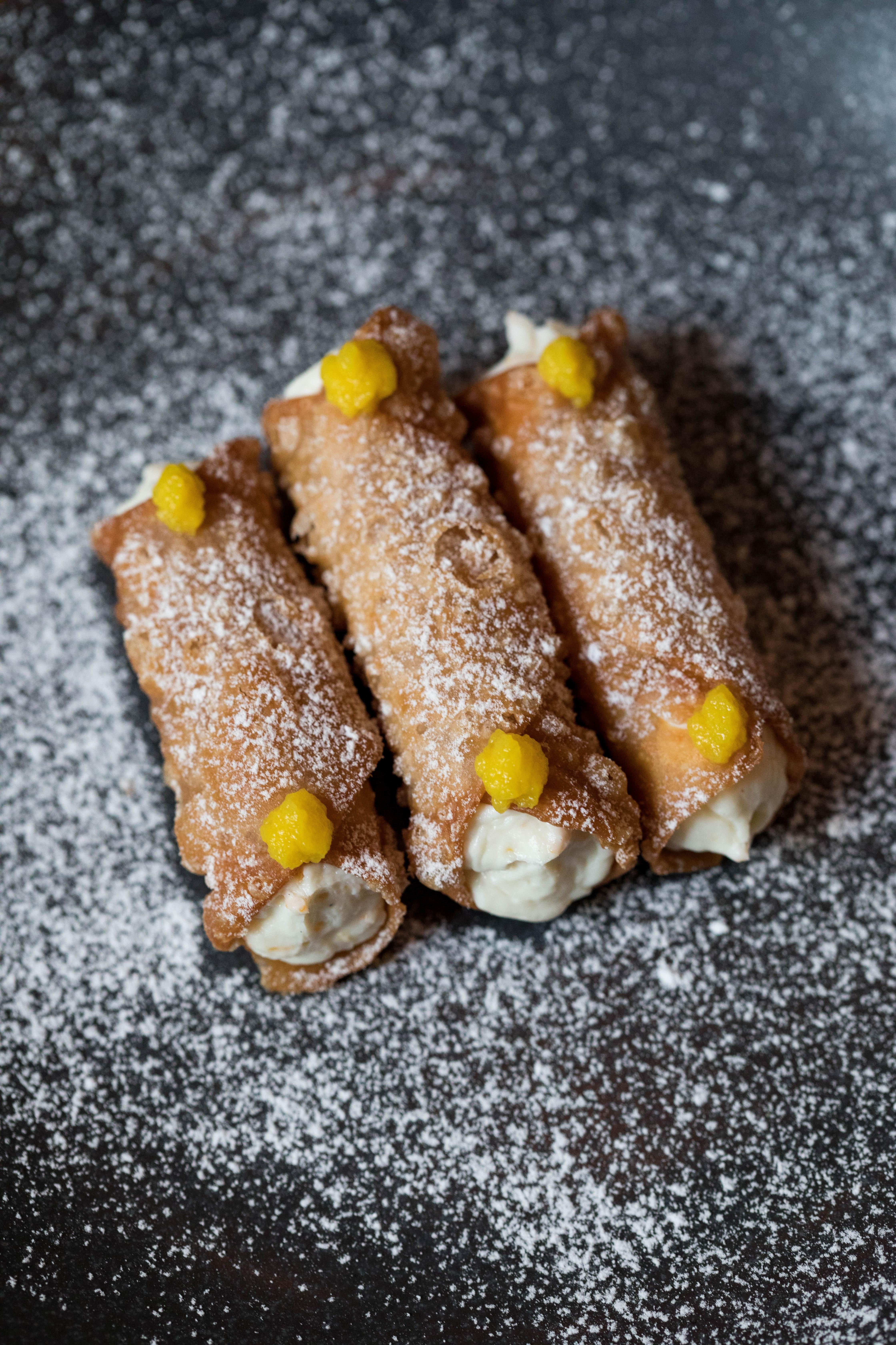 Does cannoli filling go bad? 