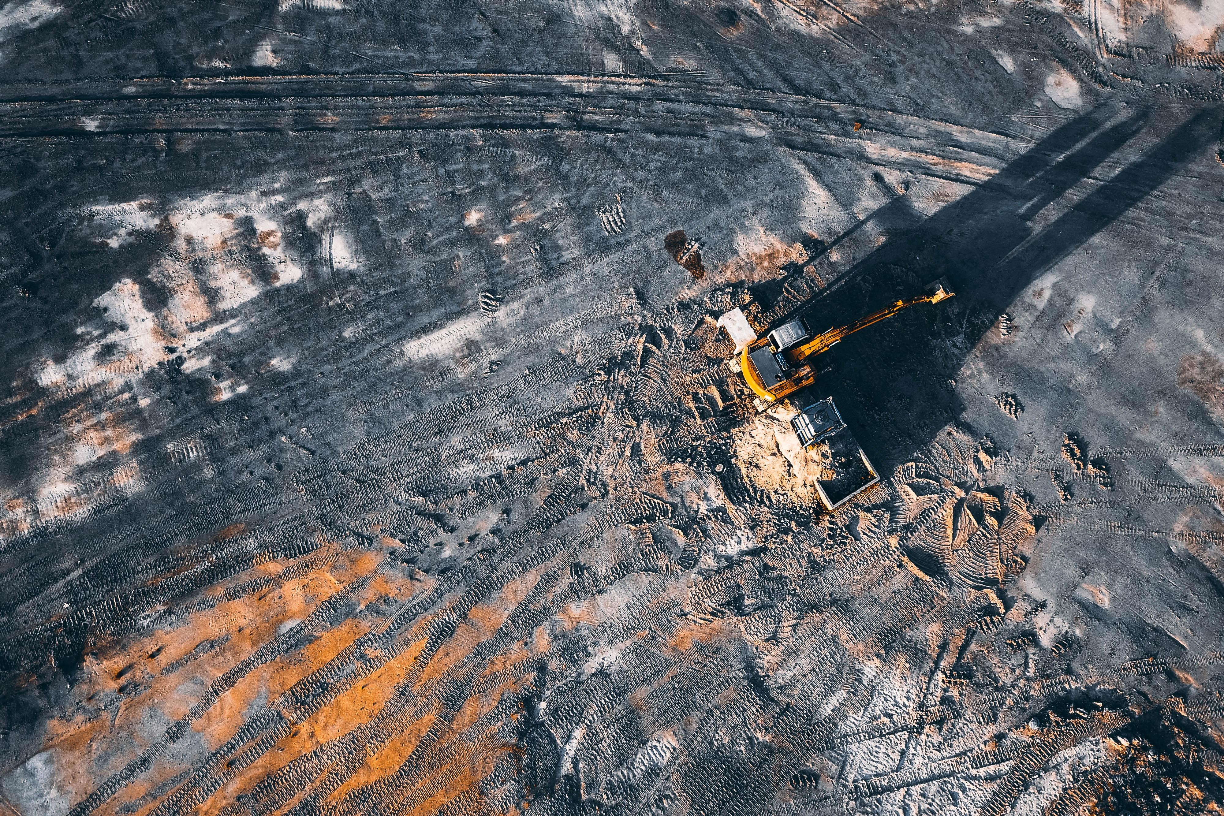 Does coal float in salt water? 