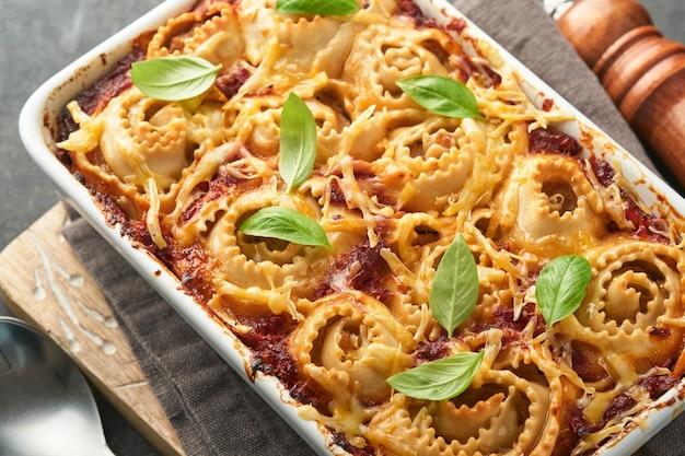 Does lasagna have a lot of protein? 
