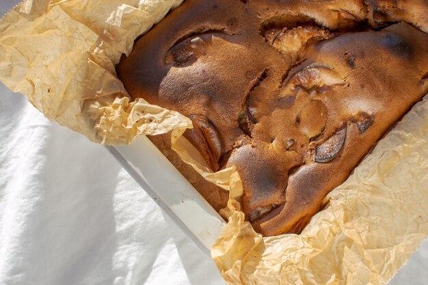 What happens if you eat cake with mold on it? 