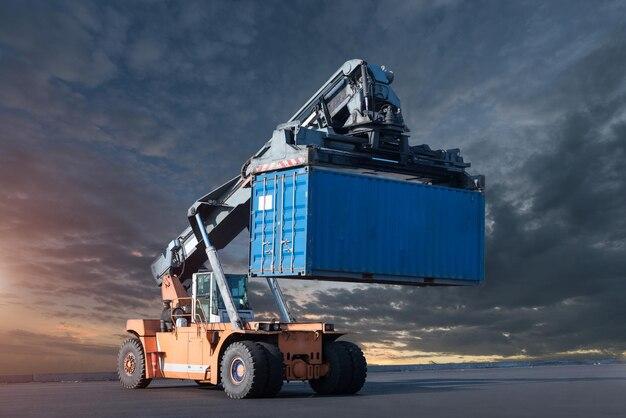 What is Forklift plugging? 
