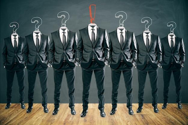 How are leaders chosen in dictatorship? 