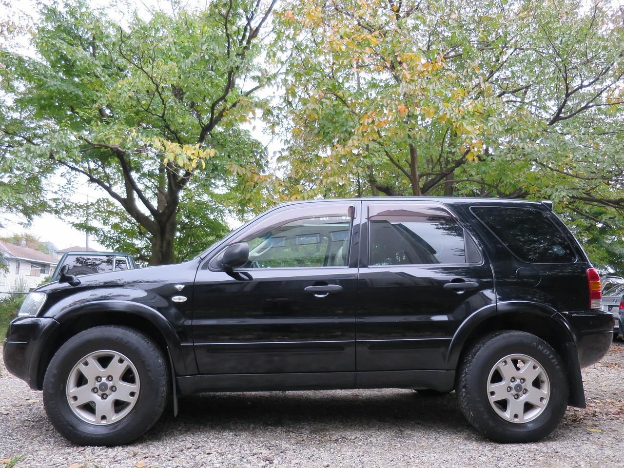 How far can a Ford Escape go on Empty? 