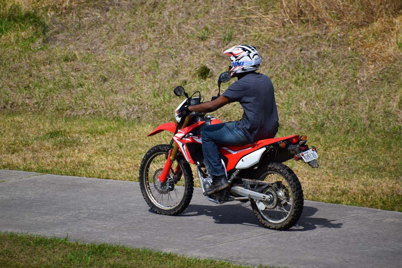 How fast is a Honda 100 dirt bike? 