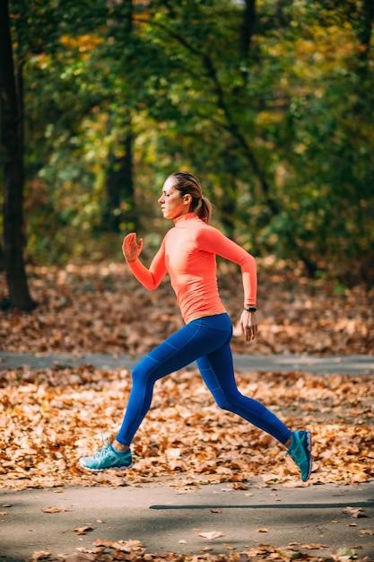 How fast should I run 5K for my age? 