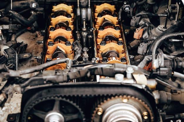 How long can you drive a car with a bad cylinder? 