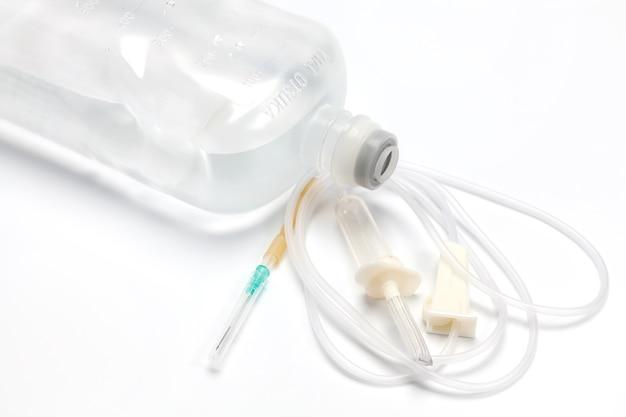How long does it take for a 1000 mL IV drip saline bag to empty? 