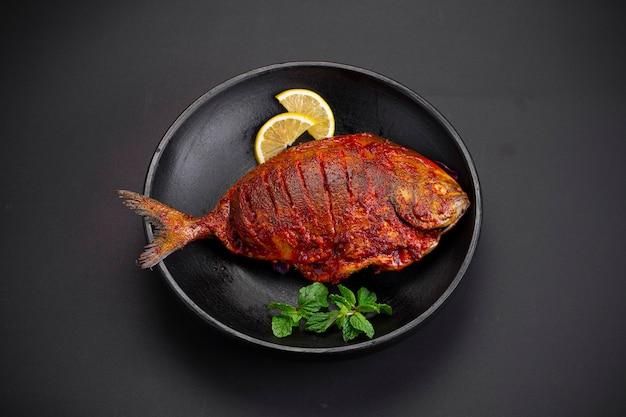 How long does it take for a fish fry to grow? 