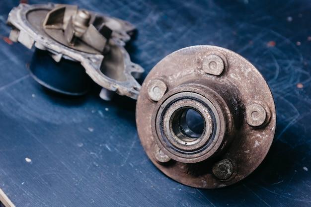 How long does it take to replace a front wheel bearing? 