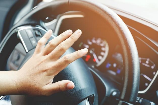 How many decibels is a car horn? 