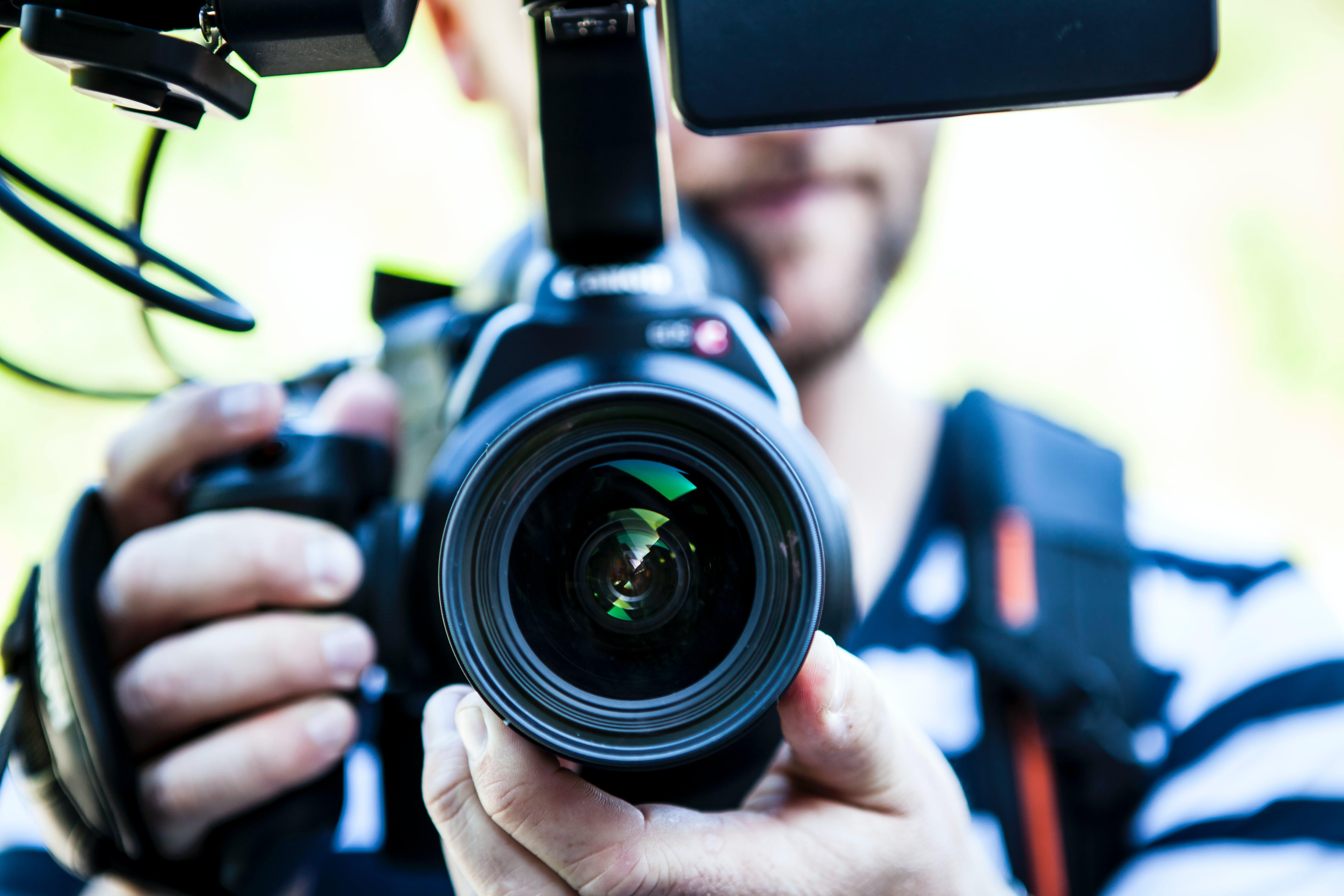 How many hours of 1080p video can 8GB hold? 