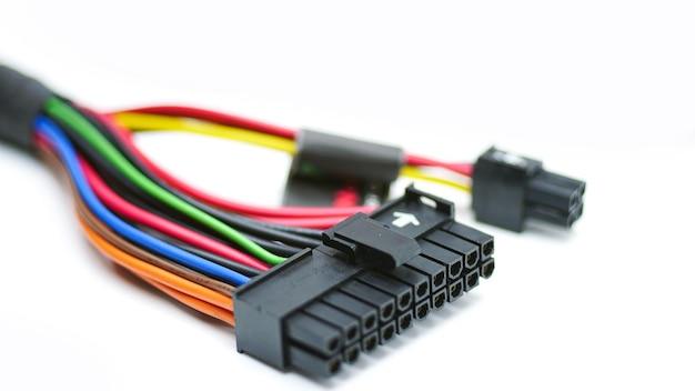 How many pins does an IDE cable have? 
