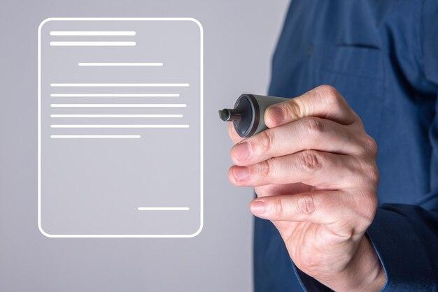 How many spaces should be between closing and signature? 