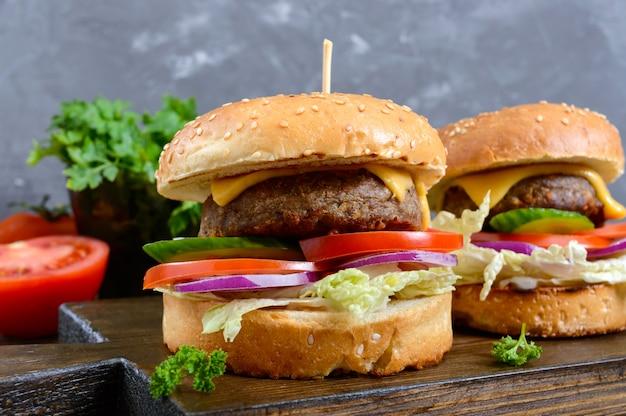 How many weight watcher points is a hamburger bun? 