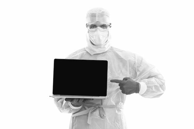 How many years does it take to become an epidemiologist? 