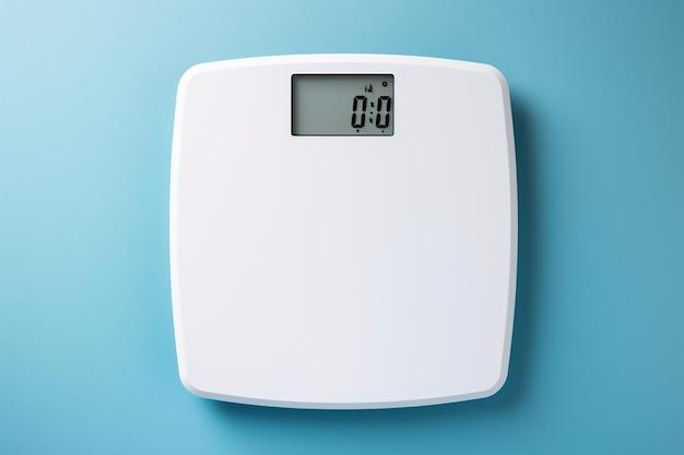 How much does 1 egg white weigh in grams? 