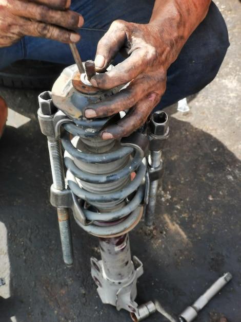 How much does it cost to replace front coil springs? 