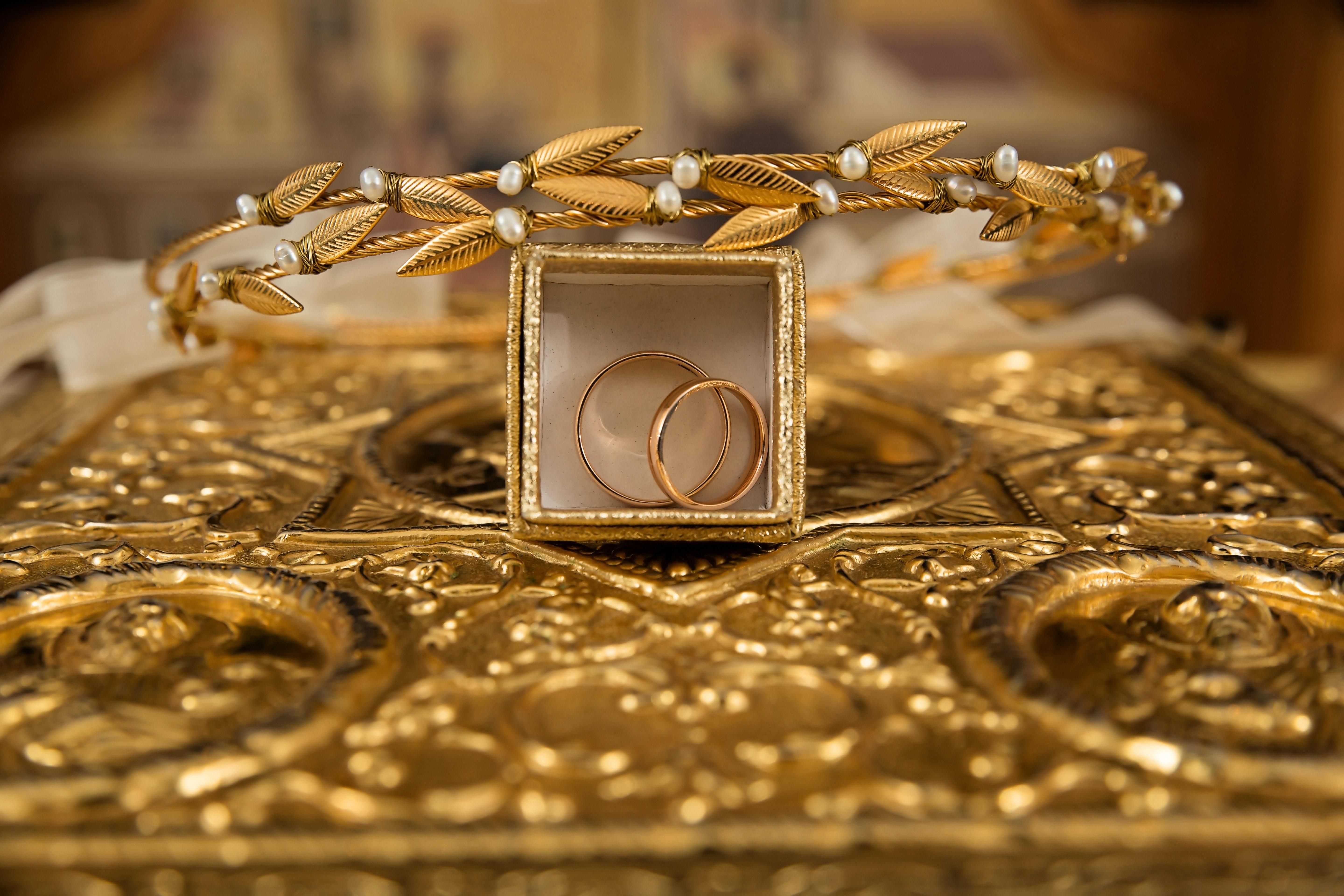 How much is 14K white gold worth per gram? 
