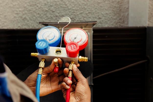 How much is full vacuum pressure? 