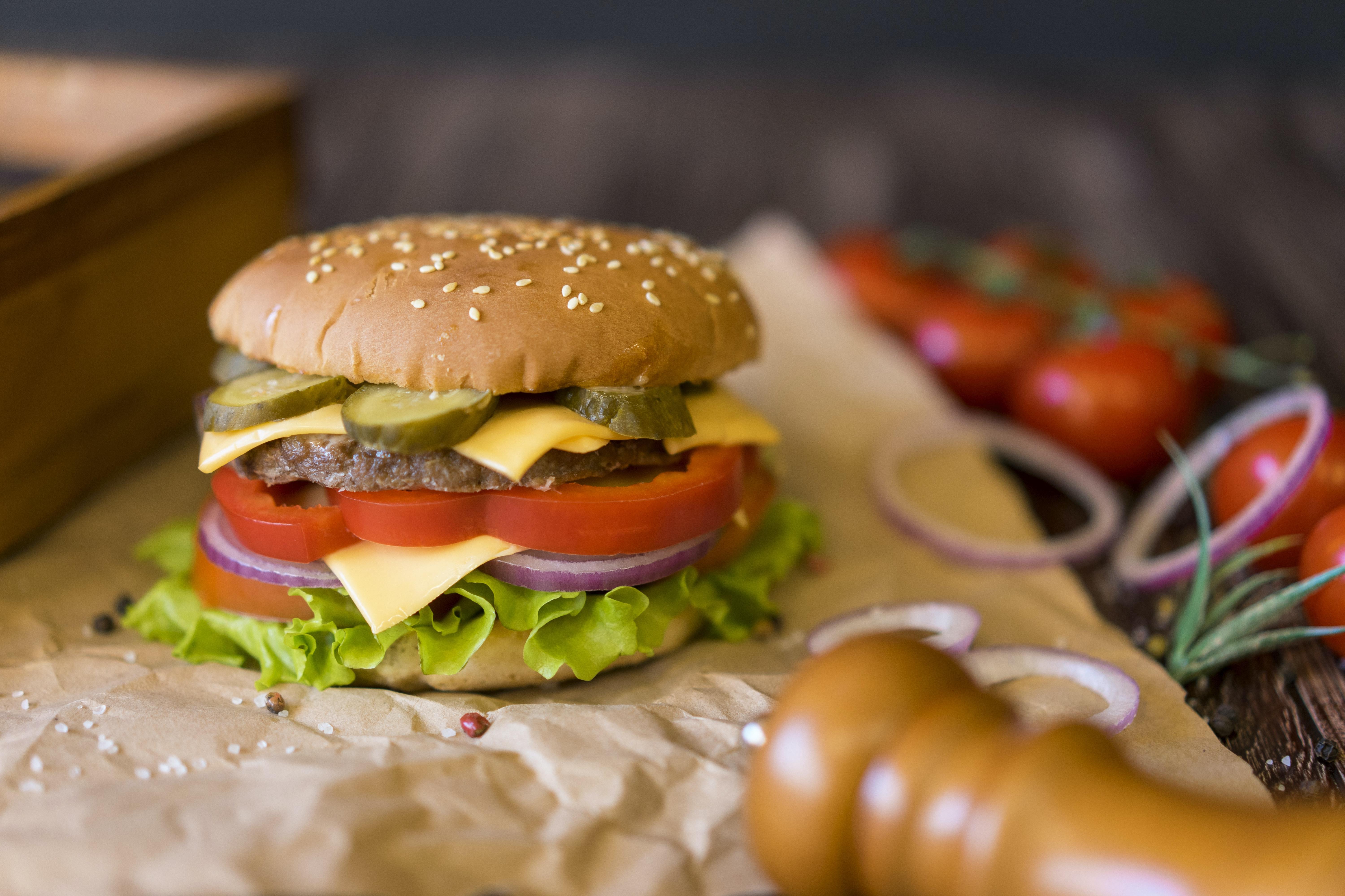 How much lettuce do you put in a burger? 