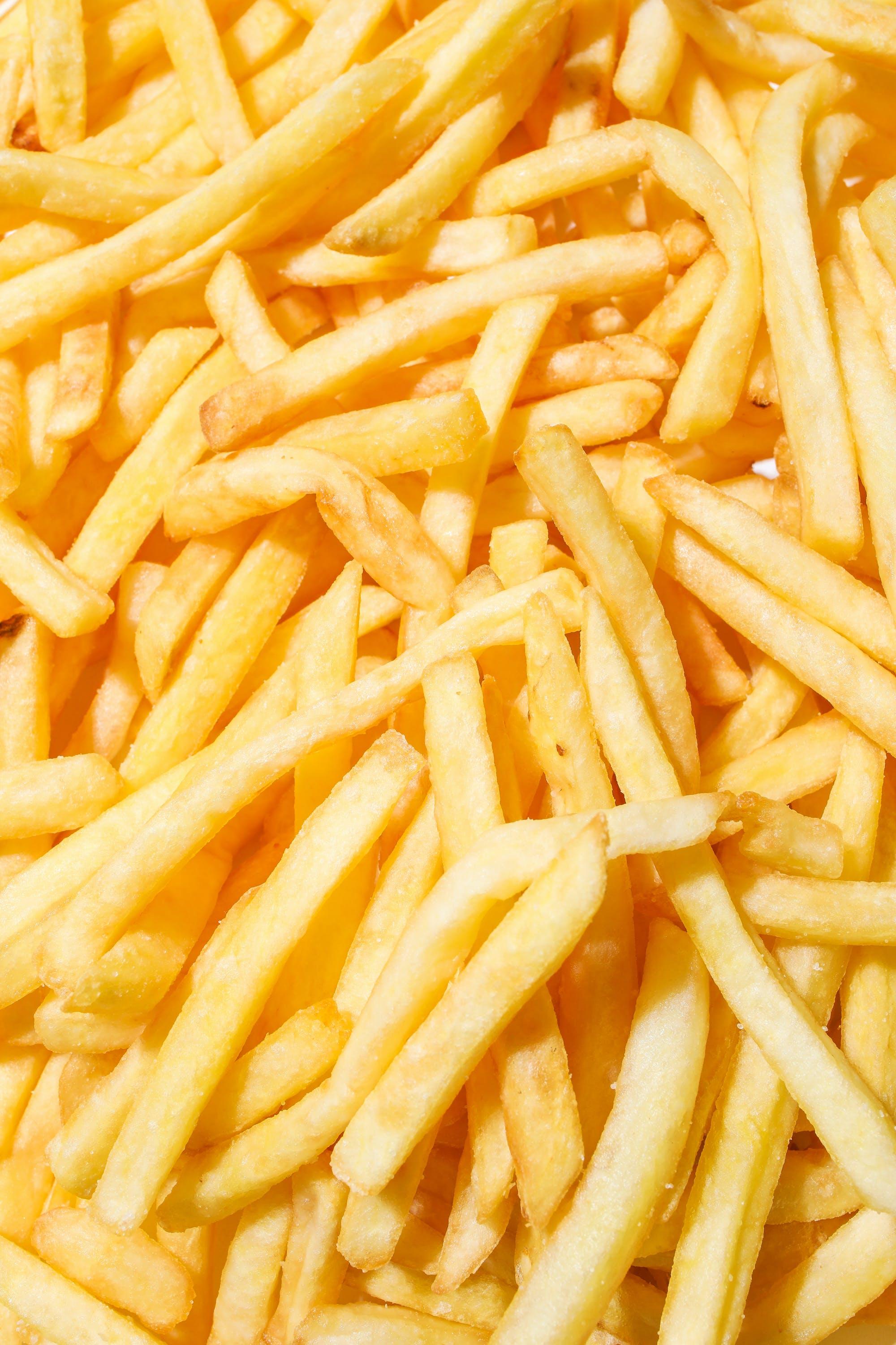 How much profit does french fries make? 